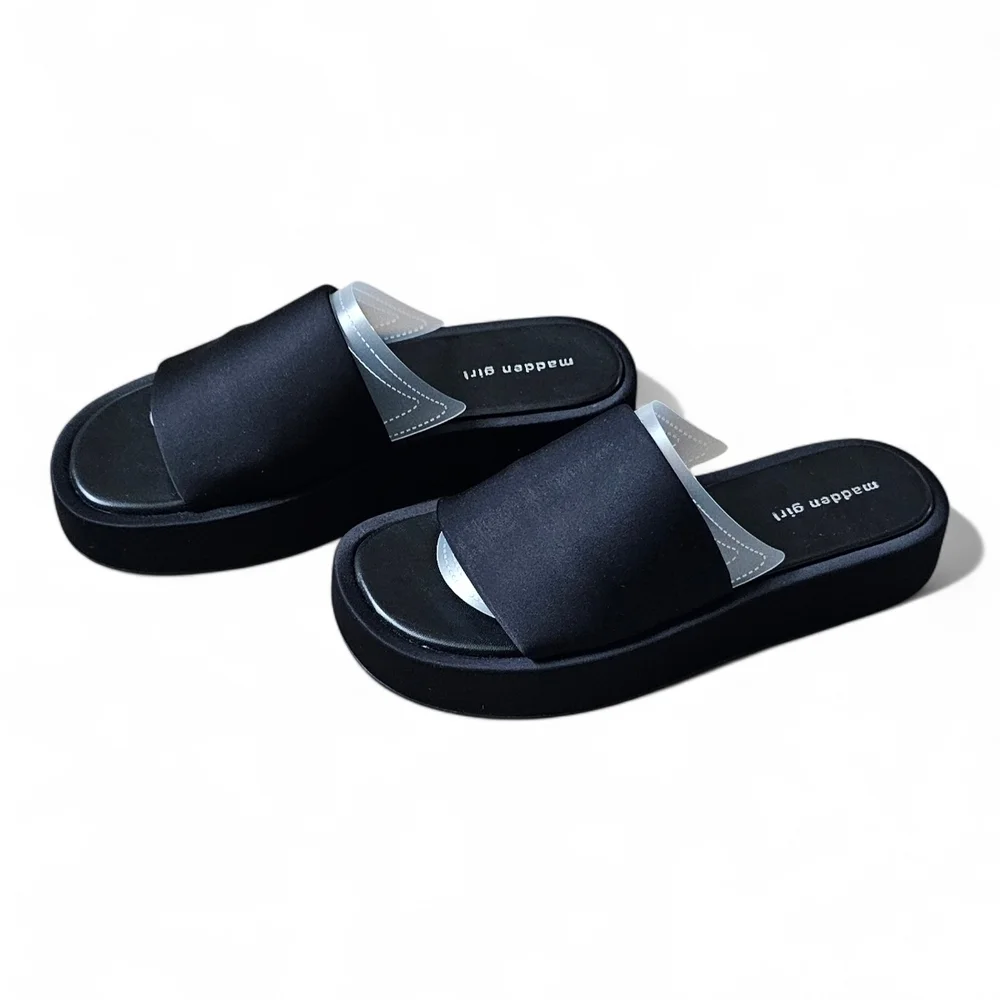 Madden Girl Women’s Black Platform Slide Sandals Size 11M